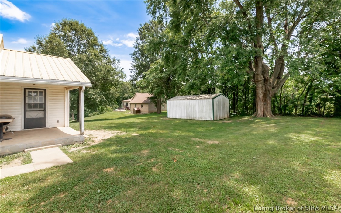 209 Carl Street Corydon, IN 47112 - Photo 6 of 36