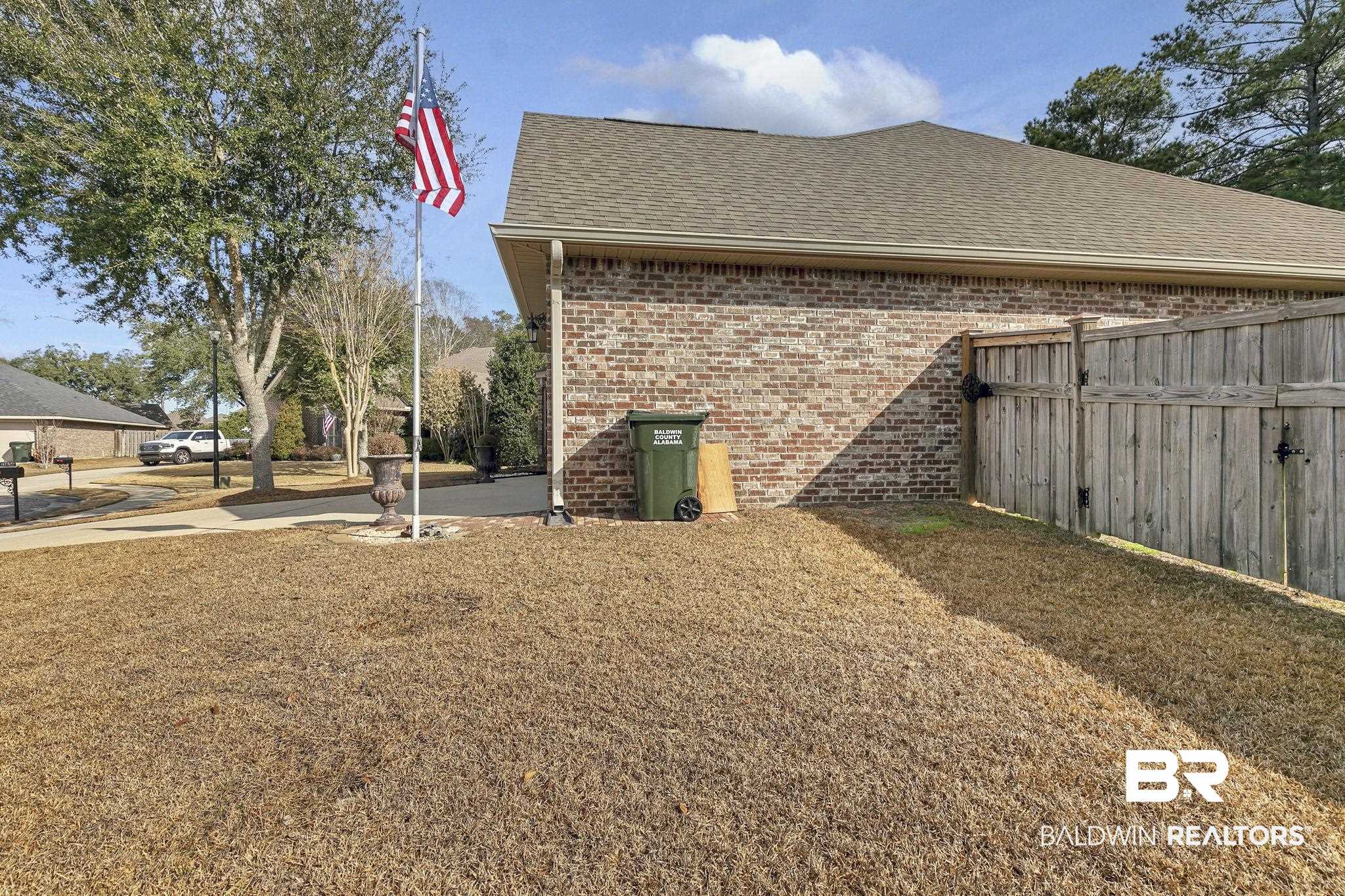 11636 Yuma Lane Daphne, AL 36526 - Photo 85 of 100 Side Yard