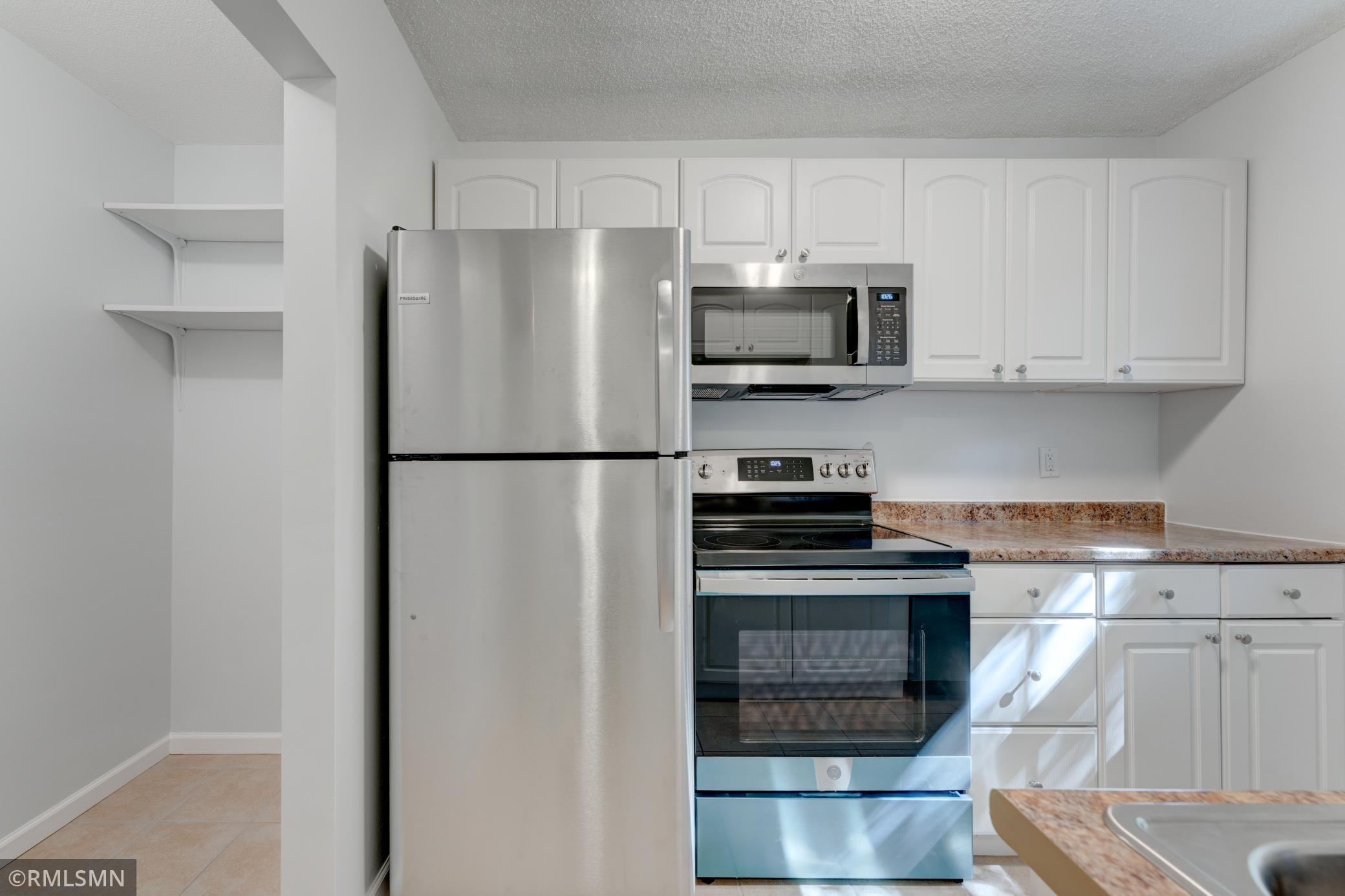 110279 Village Road, Unit 79 Chaska, MN 55318 - Photo 3 of 20 Gallery Image 3