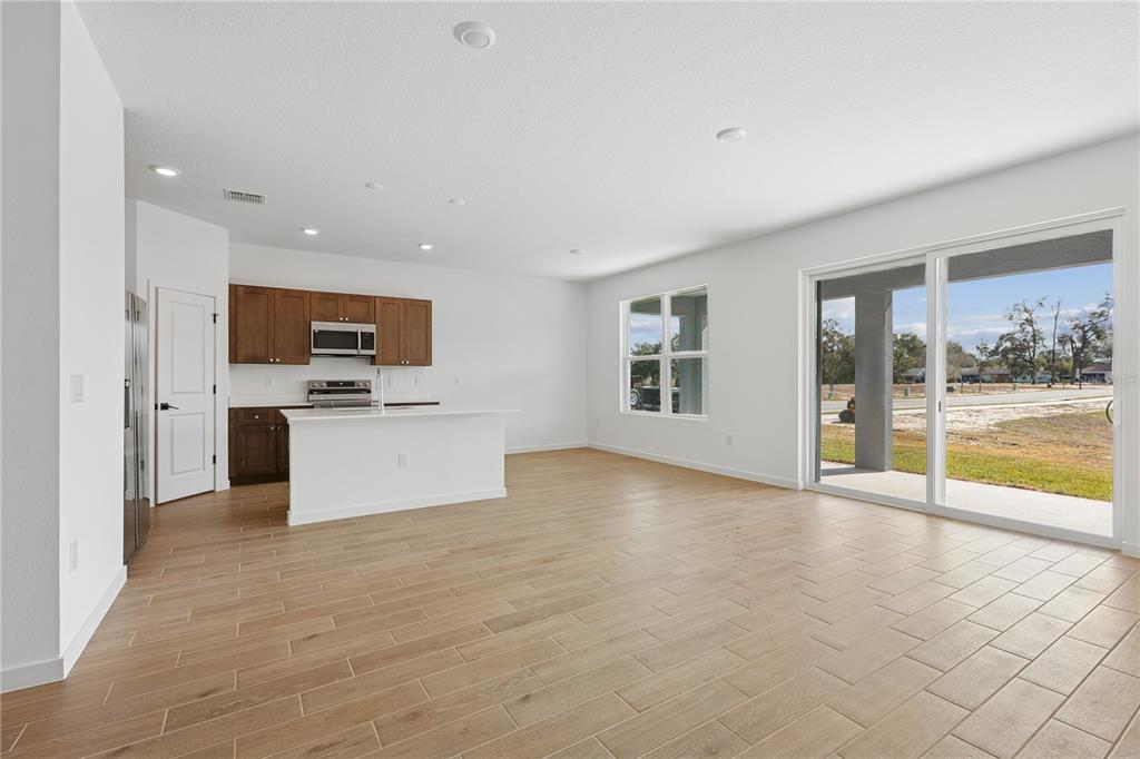 4510 Northwest 37th St Road Ocala, FL 34482 - Photo 8 of 14 Gallery Image 8
