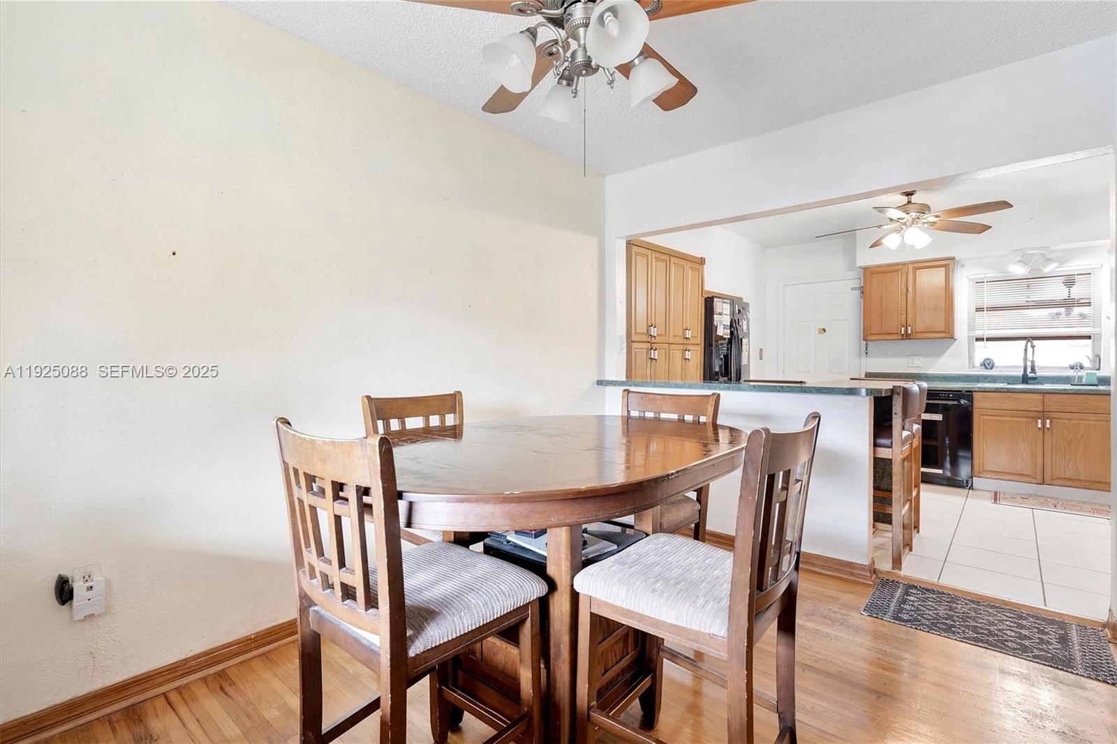 355 West 54th Street Hialeah, FL 33012 - Photo 13 of 36