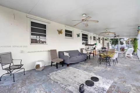 $589,000 | 355 West 54th Street, Hialeah, FL 33012