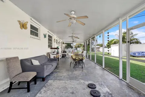 $589,000 | 355 West 54th Street, Hialeah, FL 33012
