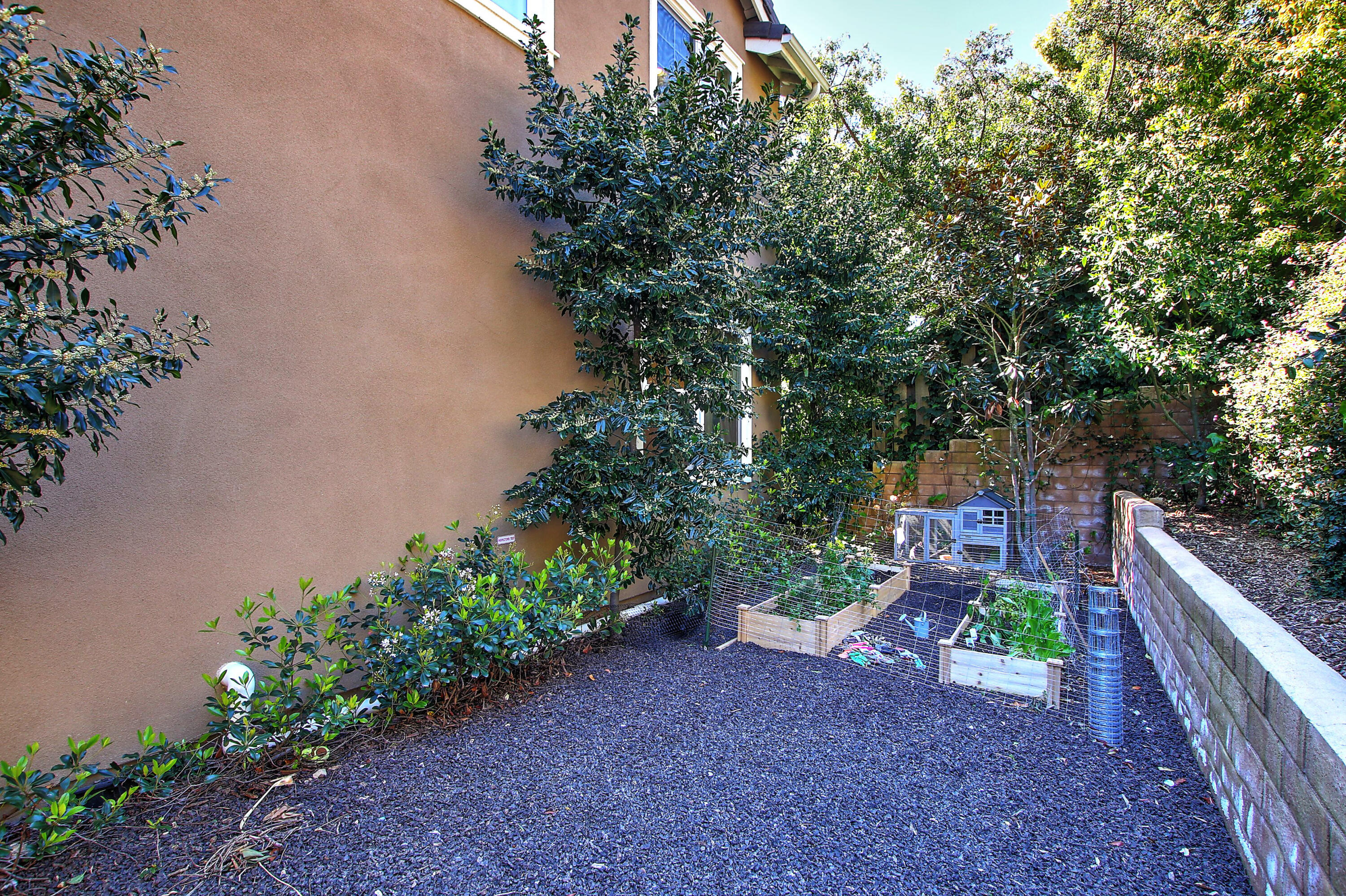 2716 Williams Way Santa Barbara, CA 93105 - Photo 29 of 29 a view of outdoor space and garden