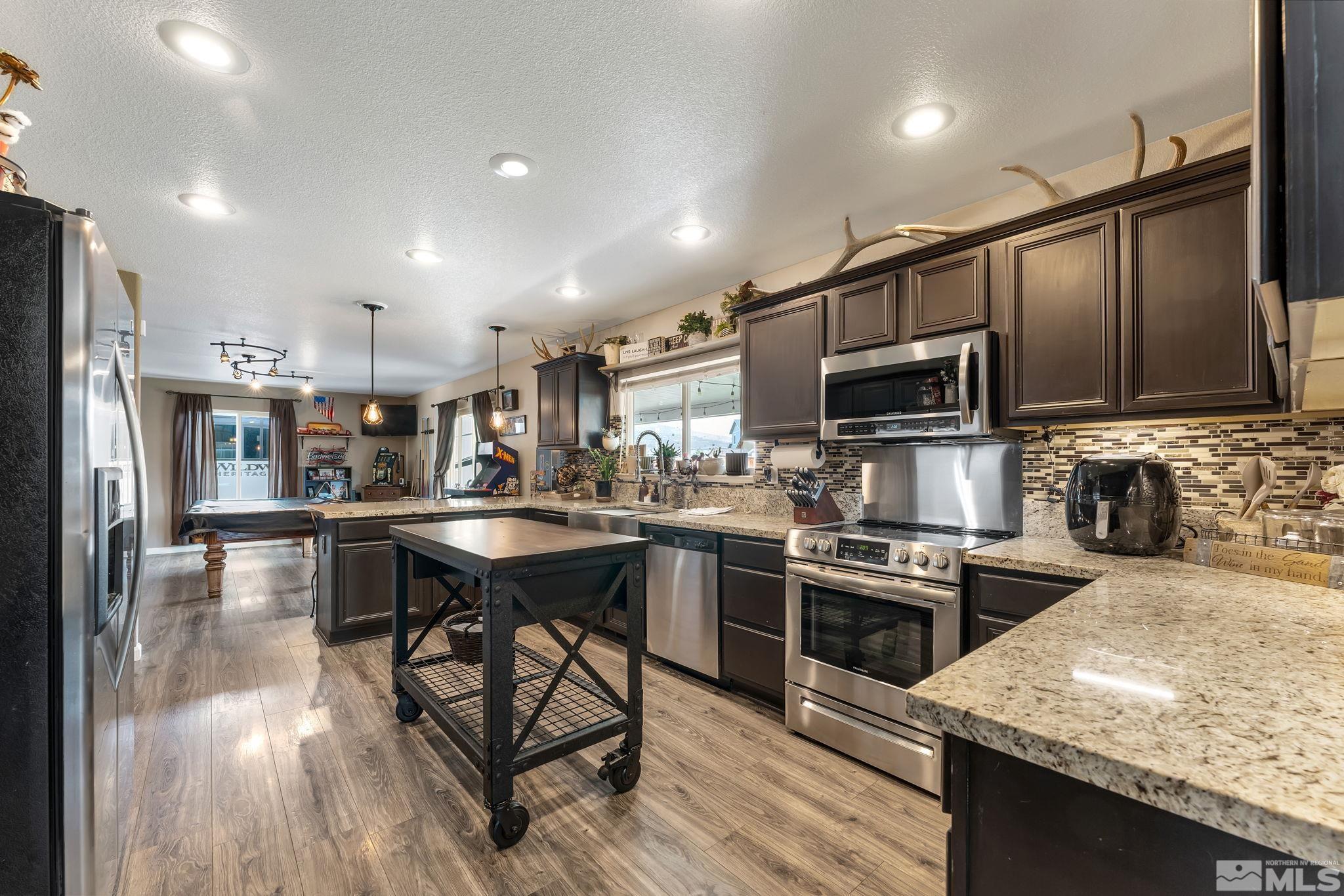 18336 Whitebark Court Reno, NV 89508 - Photo 8 of 32 Photo 8