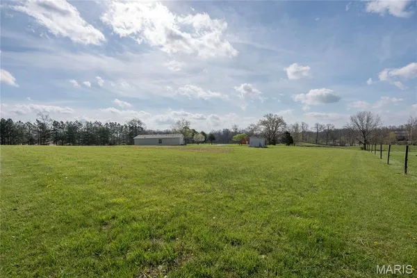 $160,000 | 423 County Road 451, Oak Ridge, MO 63769
