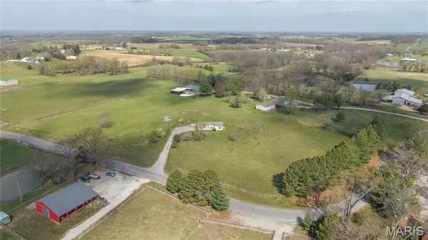 $160,000 | 423 County Road 451, Oak Ridge, MO 63769