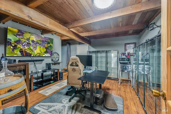 $1,259,000 | 12 Haven Drive, Petaluma, CA 94952