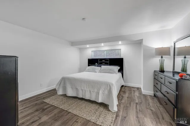 $1,395,000 | 12 Haven Drive, Petaluma, CA 94952