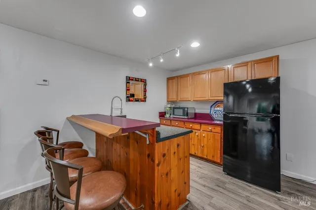 $1,395,000 | 12 Haven Drive, Petaluma, CA 94952