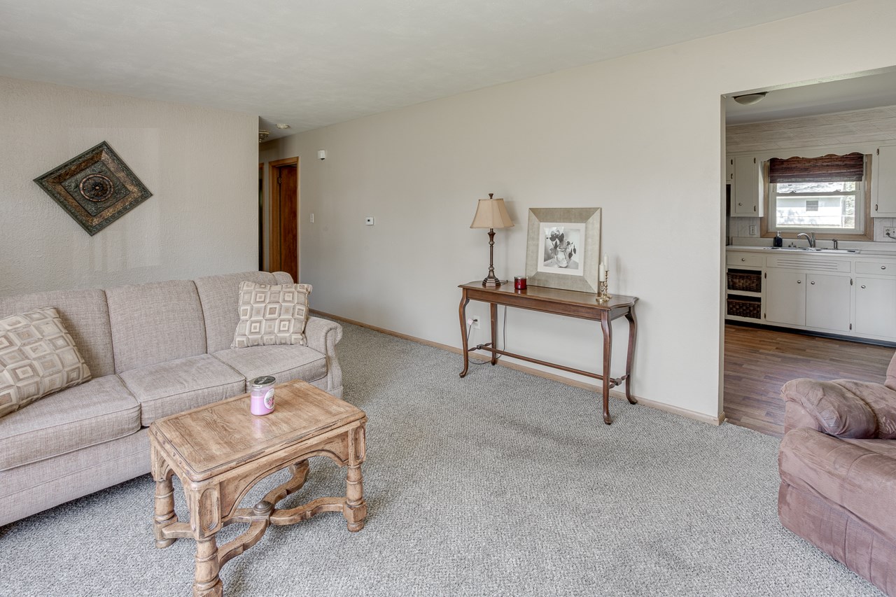 5245 Rothman Road Fort Wayne, IN 46835 - Photo 9 of 36 Gallery Image 9