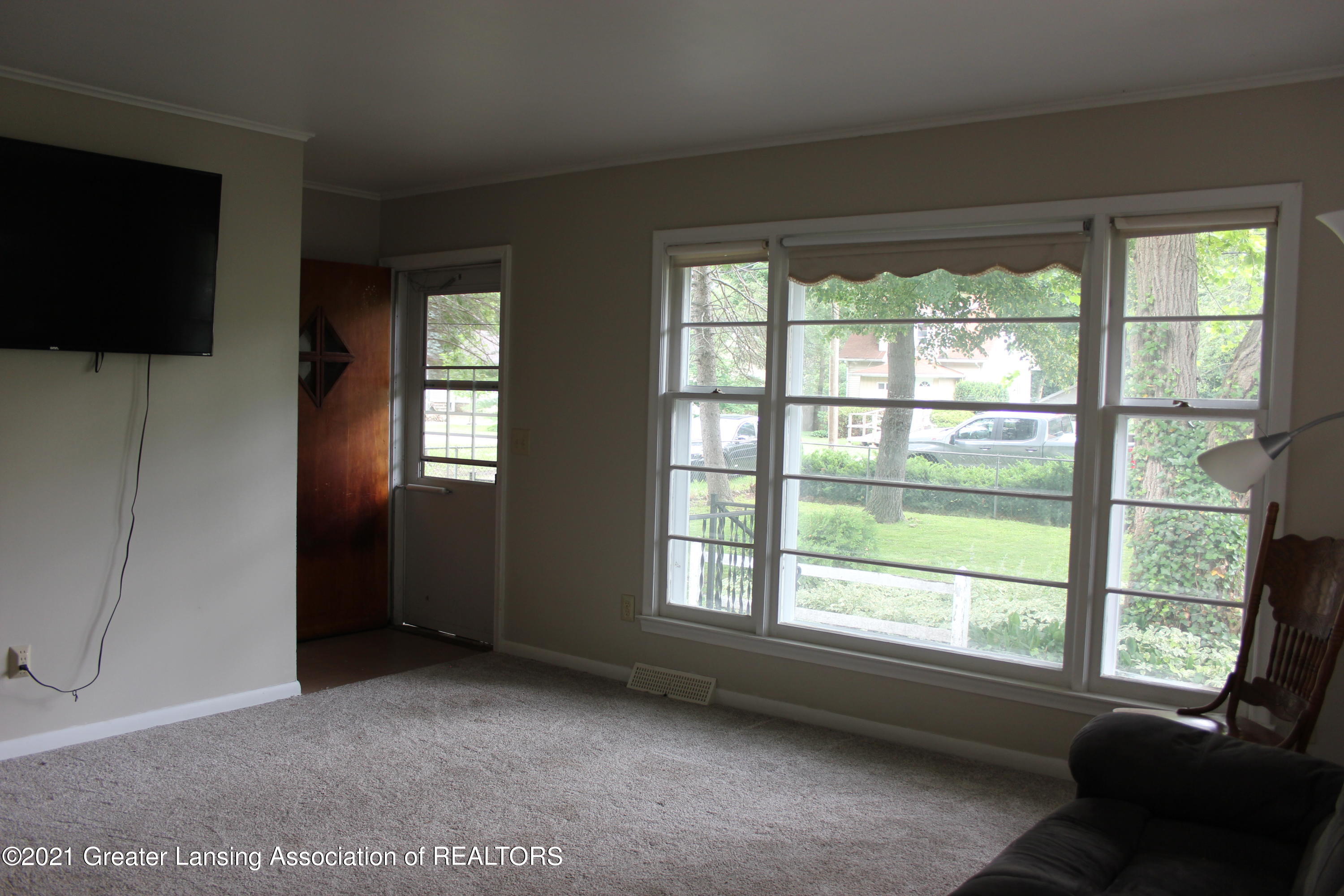6342 Rosedale Road Lansing, MI 48911 - Photo 26 of 26 IMG_5297
