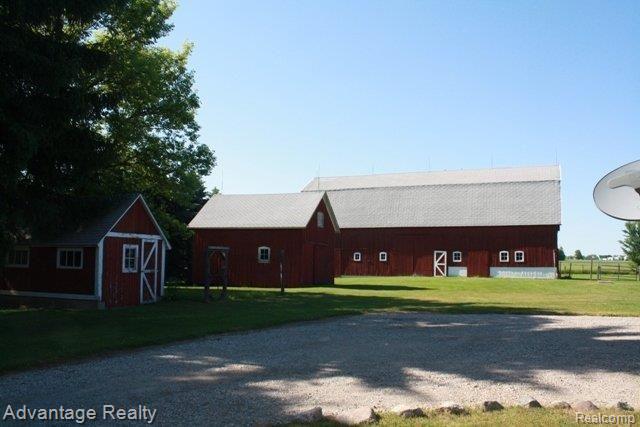 14050 Hunt Road Allenton, MI 48002 - Photo 3 of 9 photos 007.JPG