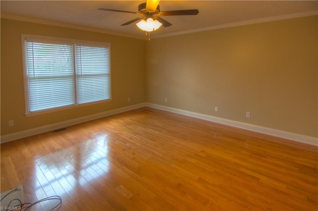 1685 Wallburg-High Point Road High Point, NC 27265 - Photo 17 of 30 Master Bed