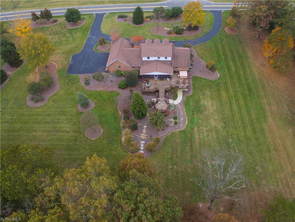 1685 Wallburg-High Point Road High Point, NC 27265 - Photo 3 of 30 Gallery Image 3