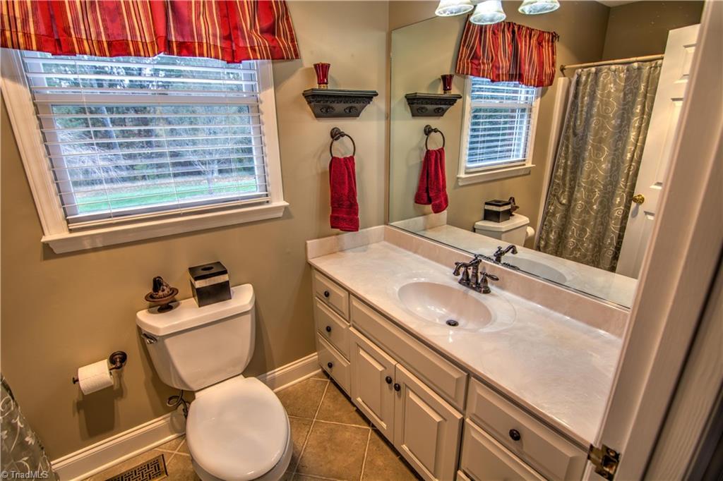 1685 Wallburg-High Point Road High Point, NC 27265 - Photo 23 of 30 Gallery Image 23