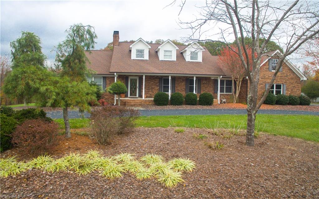 1685 Wallburg-High Point Road High Point, NC 27265 - Photo 6 of 30 Gallery Image 6