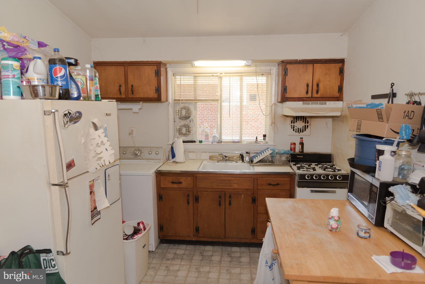 6419 Ridgeview Avenue Baltimore, MD 21206 - Photo 14 of 16 Interior (General)