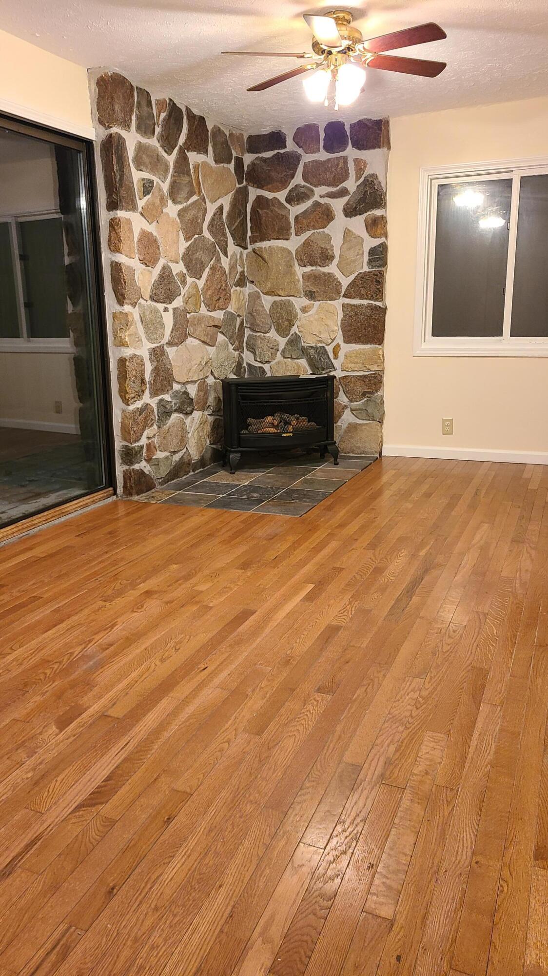 12700 Minges Road South Battle Creek, MI 49015 - Photo 20 of 37 fmy fireplace