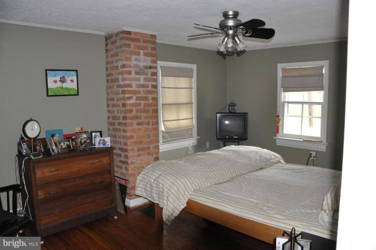 5604 Adamstown Road Adamstown, MD 21710 - Photo 5 of 7 Master Bedroom