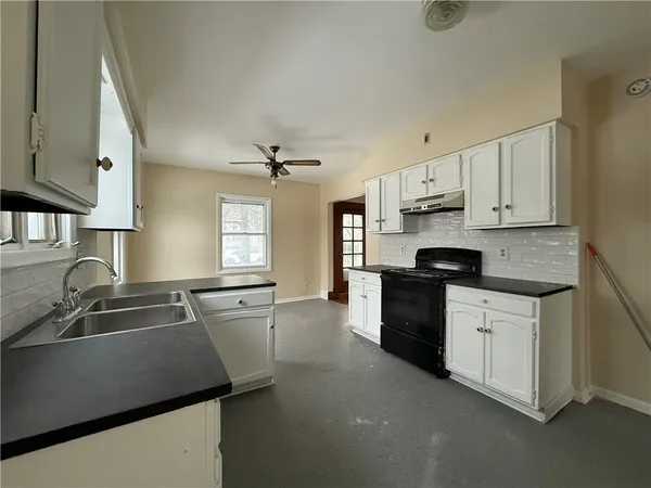 $2,150 | 127 West Main Street, Victor, NY 14564