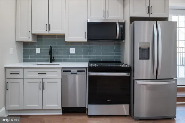 $1,950 | 1 East Montgomery Street, Unit 7, Baltimore, MD 21230