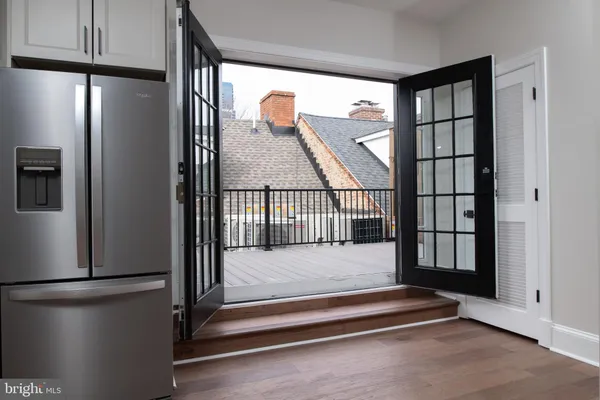 $1,950 | 1 East Montgomery Street, Unit 7, Baltimore, MD 21230