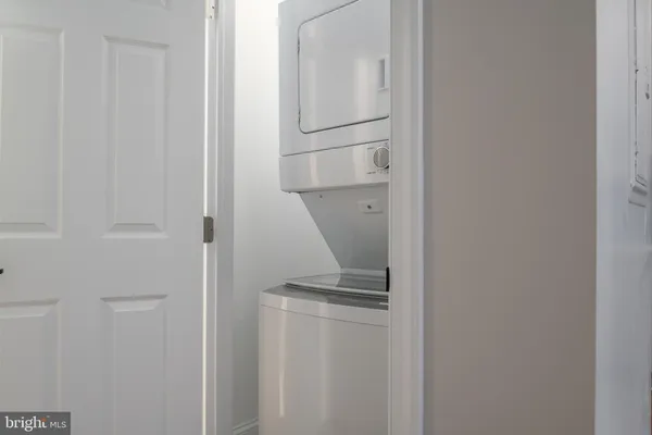 $1,950 | 1 East Montgomery Street, Unit 7, Baltimore, MD 21230