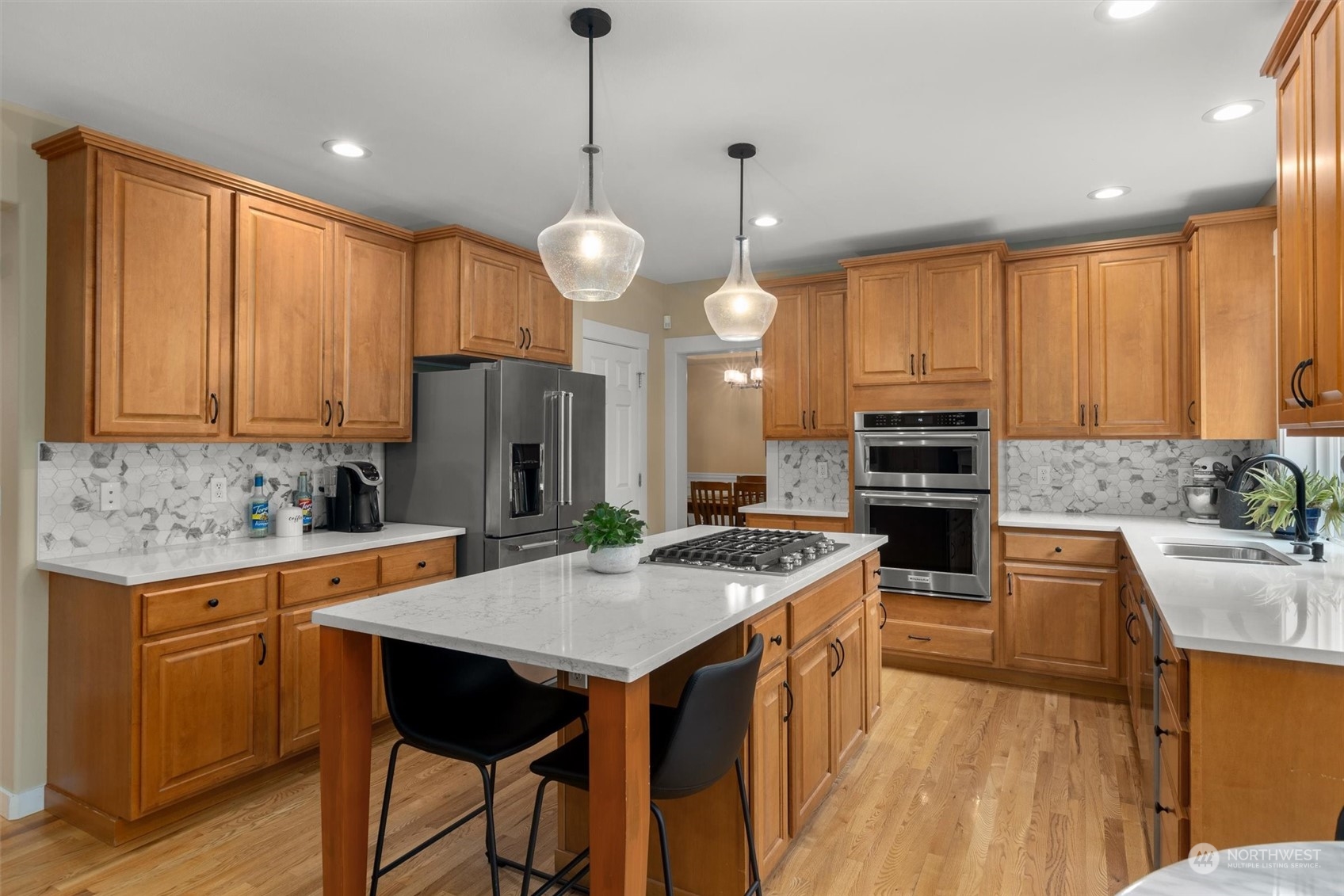 22031 Brier Road Brier, WA 98036 - Photo 12 of 40 Gallery Image 12