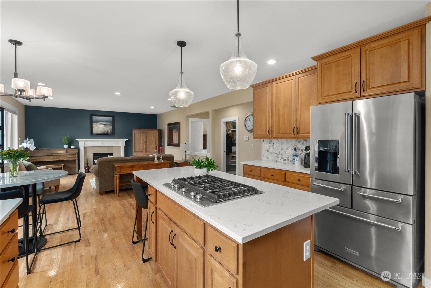 22031 Brier Road Brier, WA 98036 - Photo 15 of 40 Gallery Image 15