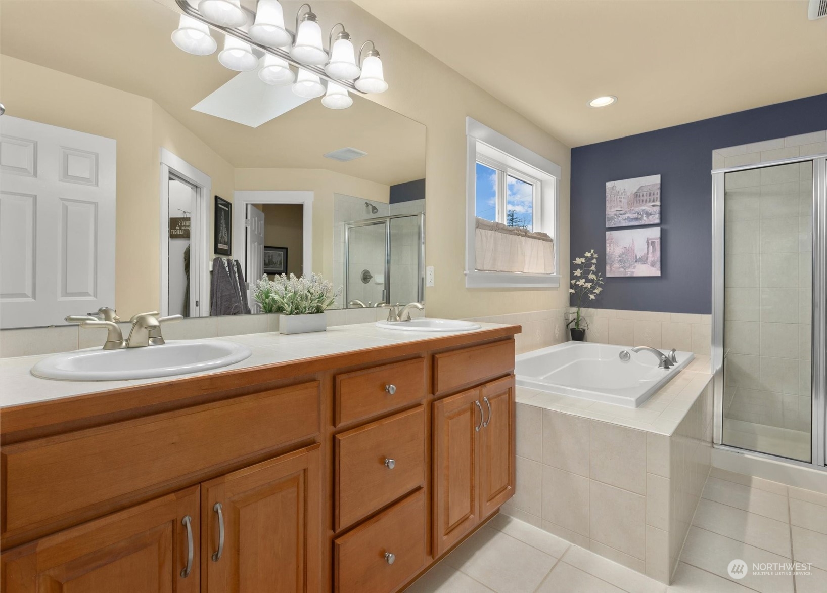 22031 Brier Road Brier, WA 98036 - Photo 26 of 40 Gallery Image 26