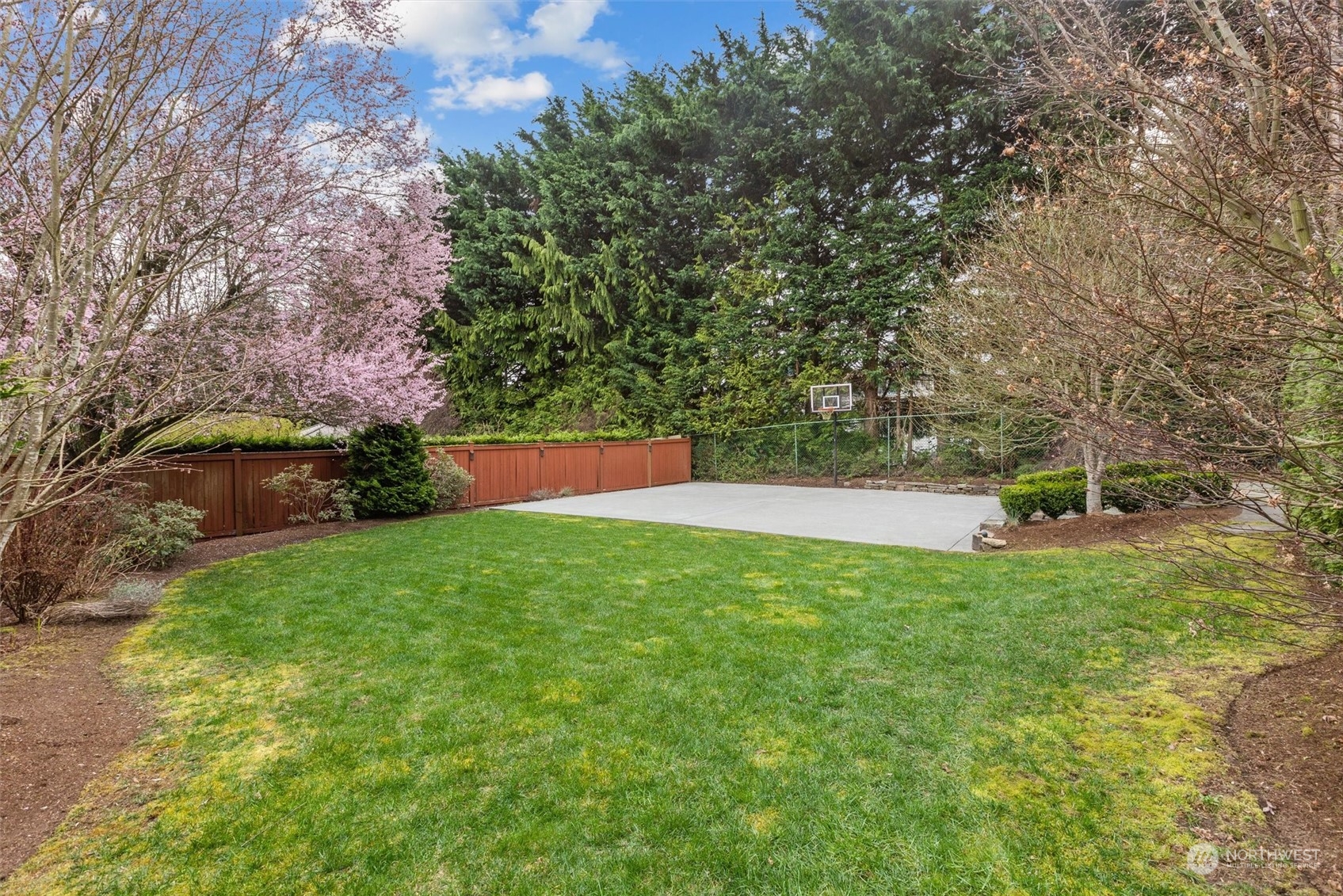 22031 Brier Road Brier, WA 98036 - Photo 37 of 40 Gallery Image 37