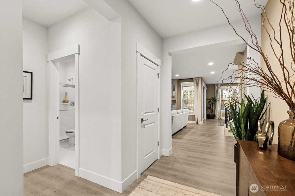 18019 Southeast 250th Place, Unit 3 Covington, WA 98042 - Photo 5 of 40