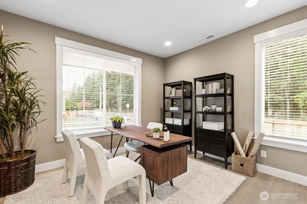 18019 Southeast 250th Place, Unit 3 Covington, WA 98042 - Photo 5 of 40