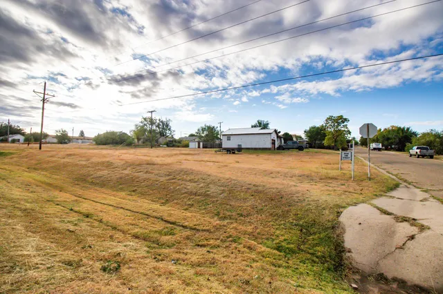 $69,900 | 103 Jefferson Street, Skellytown, TX 79080