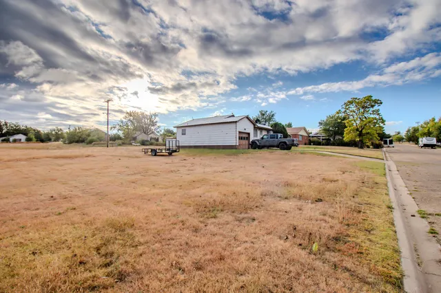 $69,900 | 103 Jefferson Street, Skellytown, TX 79080