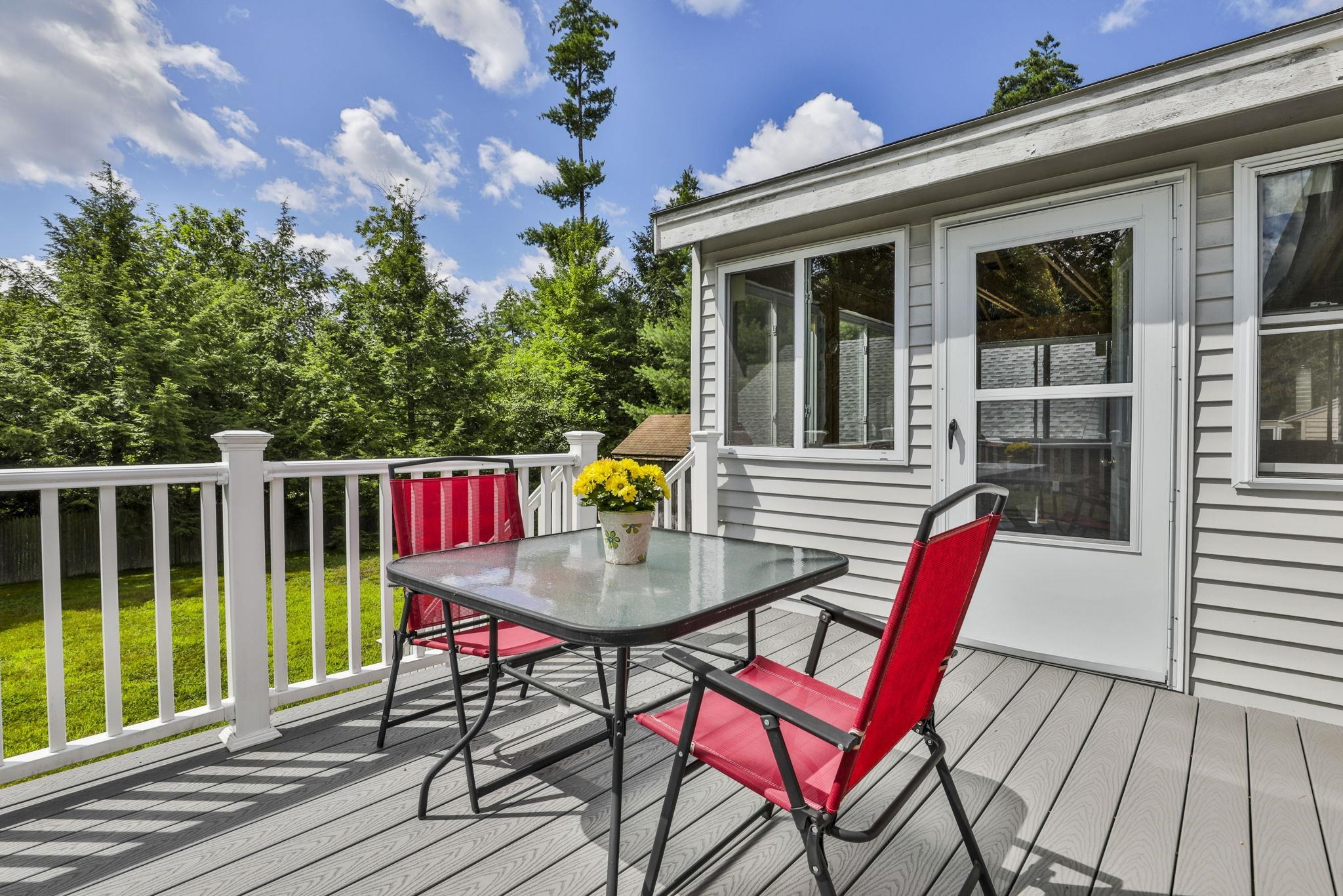 12 Mayflower Road Merrimack, NH 03054 - Photo 16 of 33