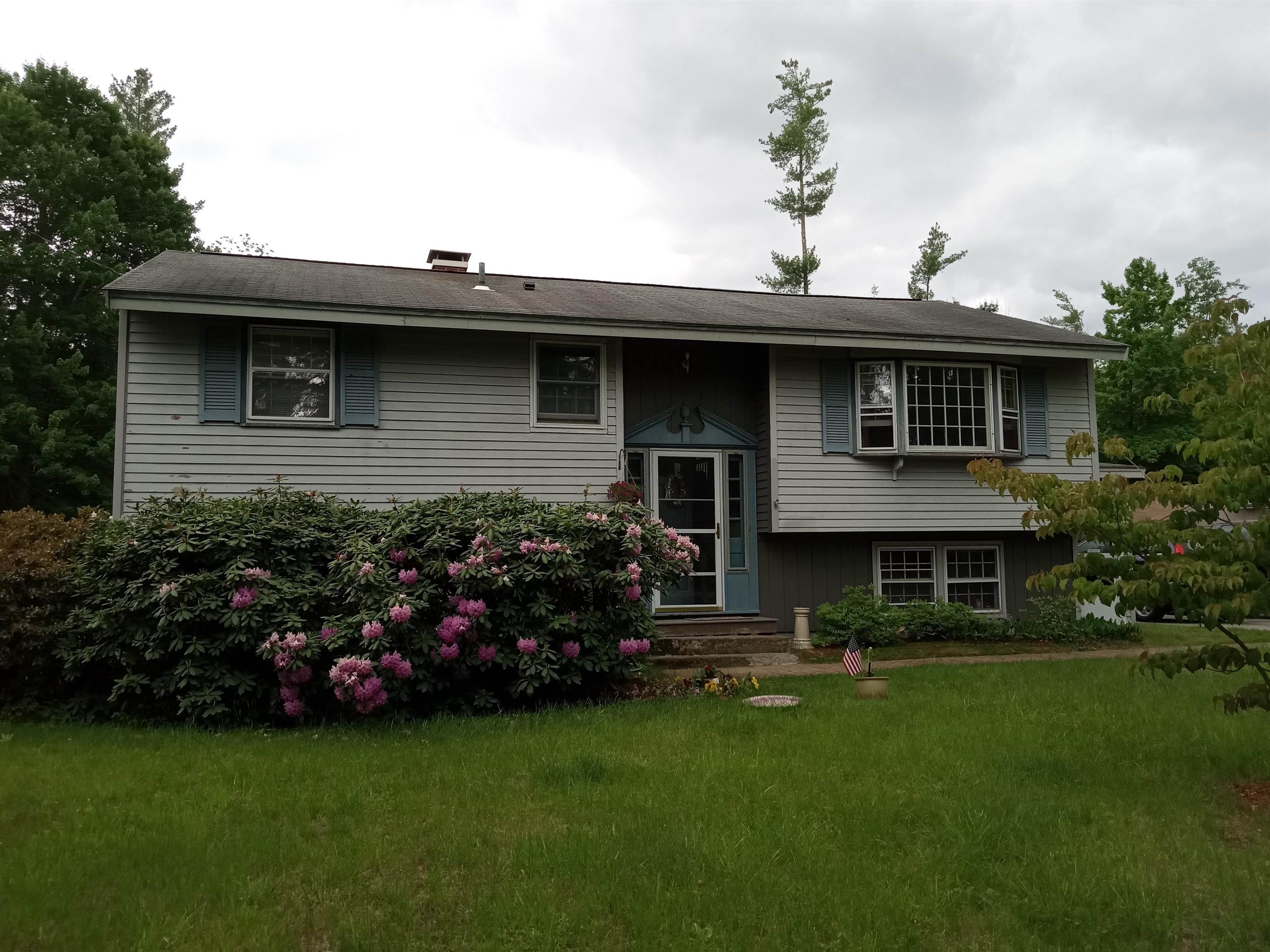 12 Mayflower Road Merrimack, NH 03054 - Photo 27 of 33