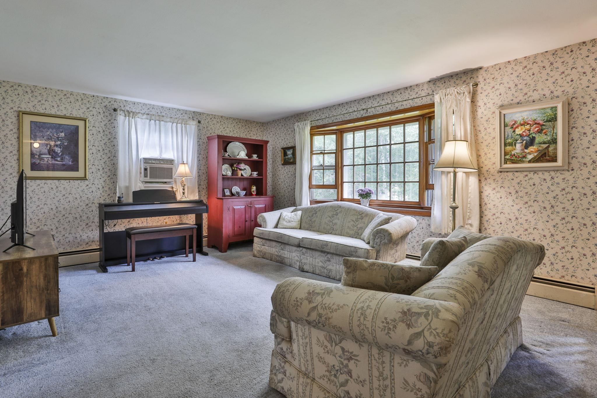 12 Mayflower Road Merrimack, NH 03054 - Photo 29 of 33