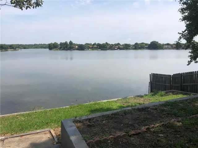 $2,495 | 1317 Lakeshore Drive, Irving, TX 75060