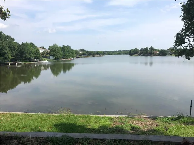 $2,495 | 1317 Lakeshore Drive, Irving, TX 75060