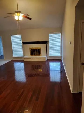 $2,495 | 1317 Lakeshore Drive, Irving, TX 75060