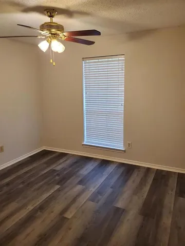 $2,495 | 1317 Lakeshore Drive, Irving, TX 75060