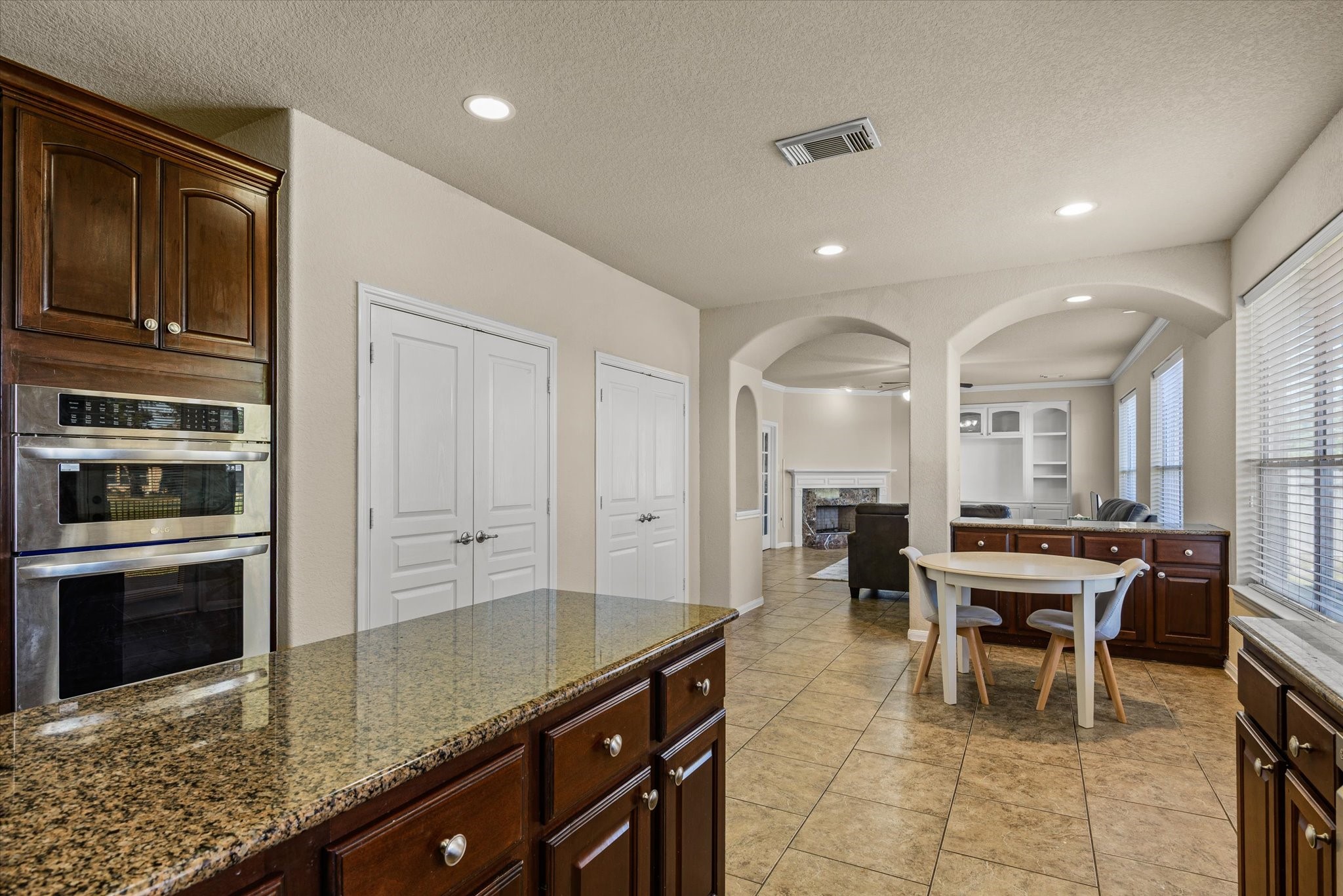 4519 Countrymeadows Drive Spring, TX 77388 - Photo 11 of 44