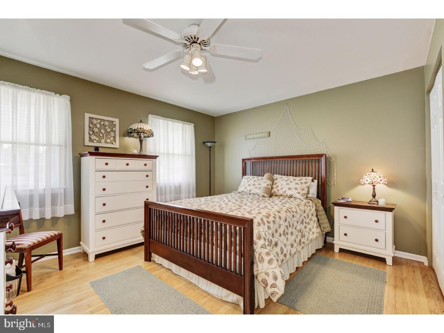 2901 Georgetown Road Cinnaminson, NJ 08077 - Photo 18 of 25 Bedroom 3