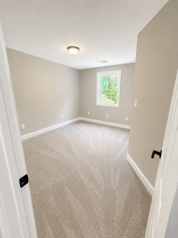 198 Uxbridge Road Sutton, MA 01590 - Photo 13 of 16