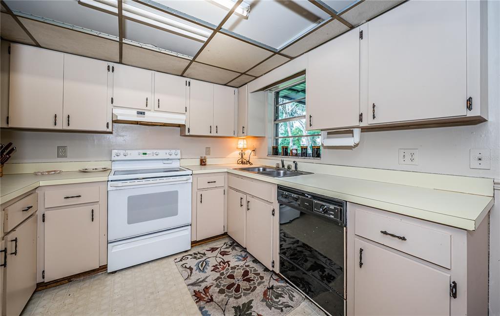 185 North Bobwhite Point Inverness, FL 34453 - Photo 13 of 28 Gallery Image 13