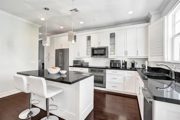 $8,500 | 381 East Cannery Row Circle, Delray Beach, FL 33444