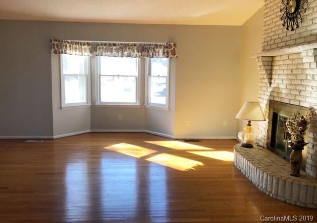 22327 Torrence Chapel Road Cornelius, NC 28031 - Photo 12 of 28