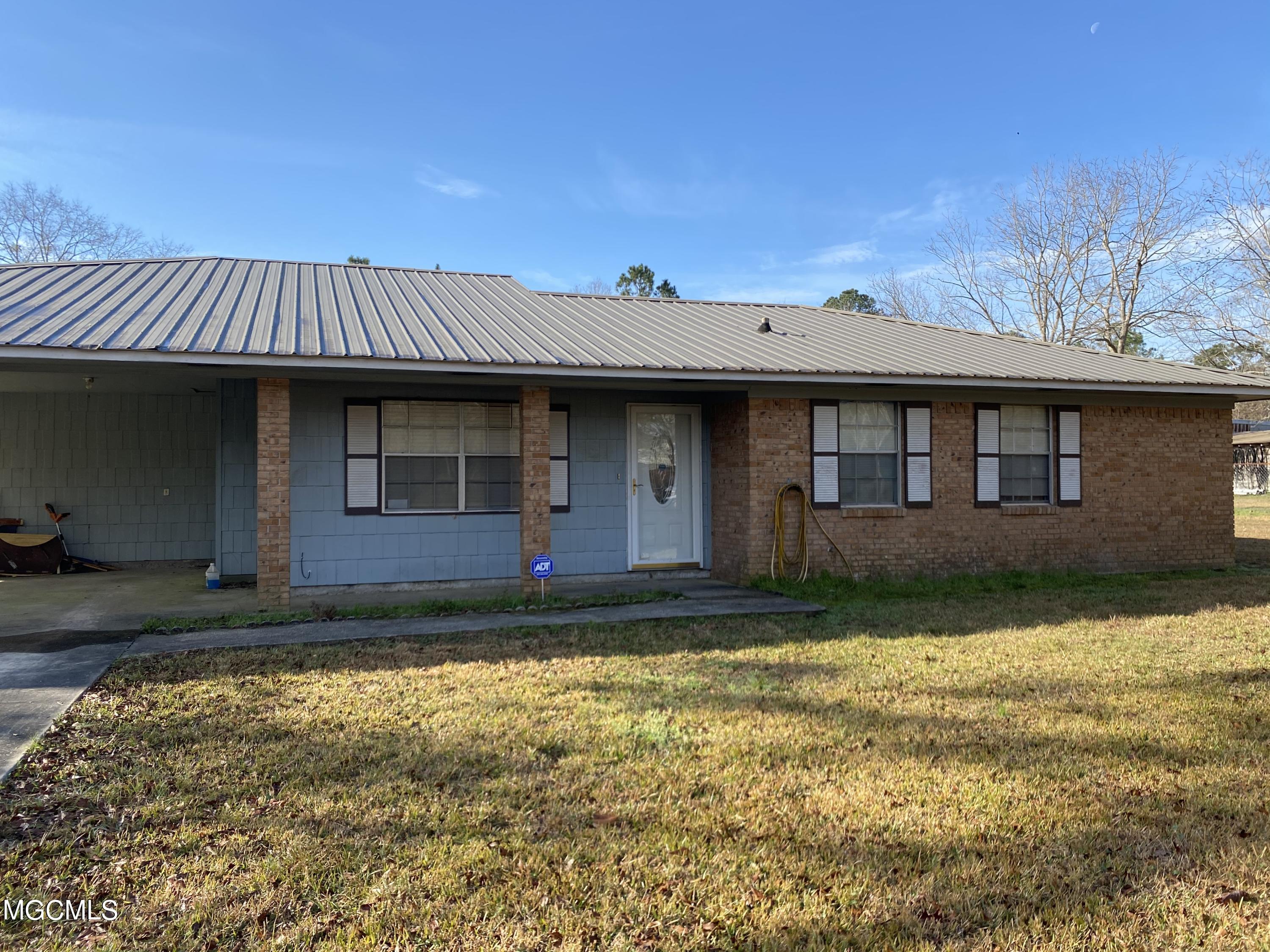 12004 Chatsworth Road Moss Point, MS 39562 - Photo 1 of 30 83616F20-8C89-44A7-99D3-3B9A718CC860